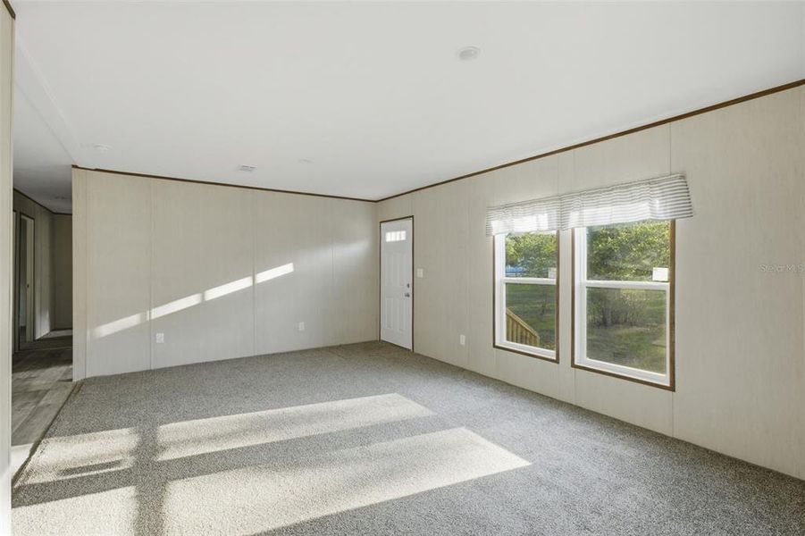 Spacious, unfurnished interior of a new home in , Spring Hill (Image 17).