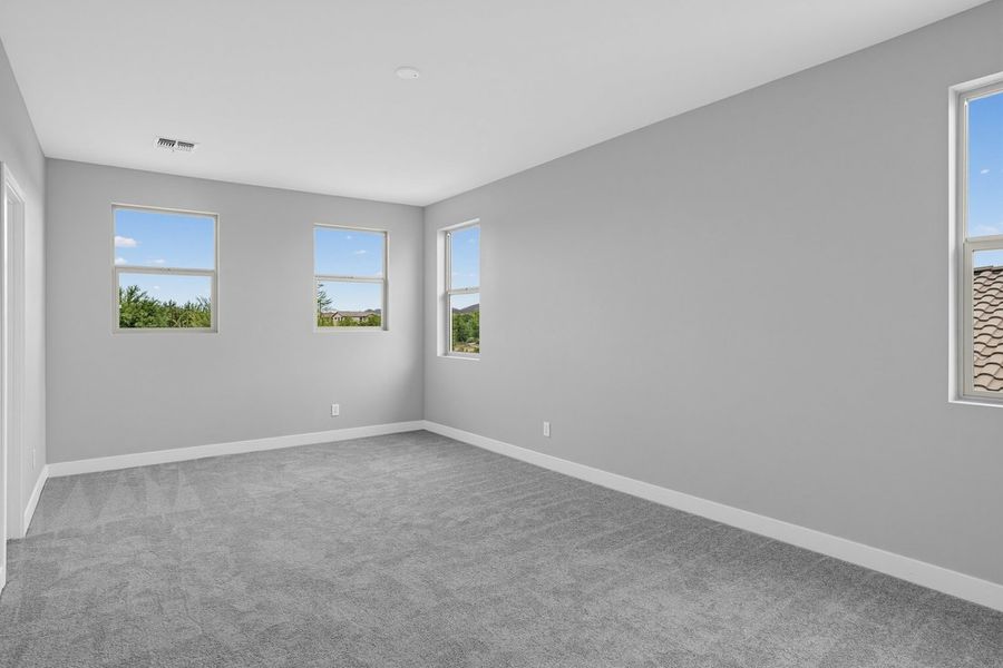 Spacious, unfurnished interior of a new home in Rancho Mercado, Surprise (Image 25).