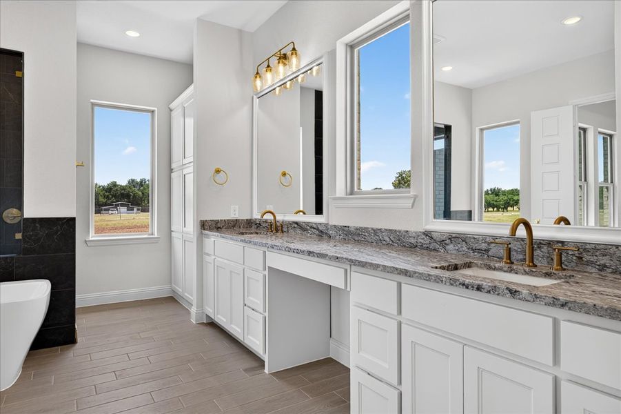 Furnished interior view inside a new home in Brock Heights, Brock (Image 35).