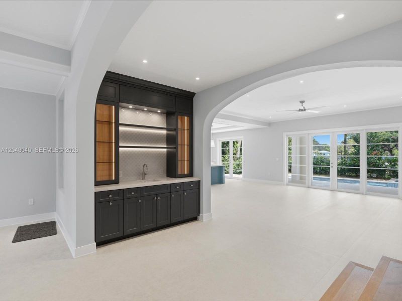 Spacious, unfurnished interior of a new home in , South Miami (Image 22).