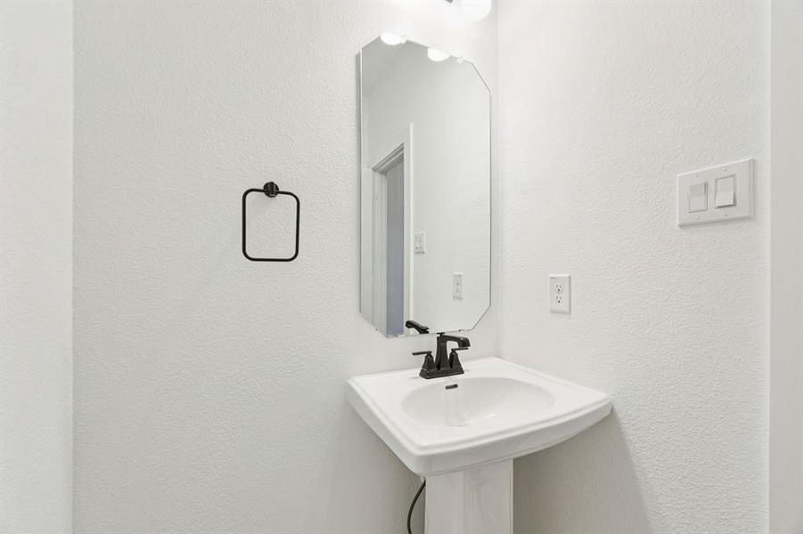 Image 30 of a home in Birdsong.