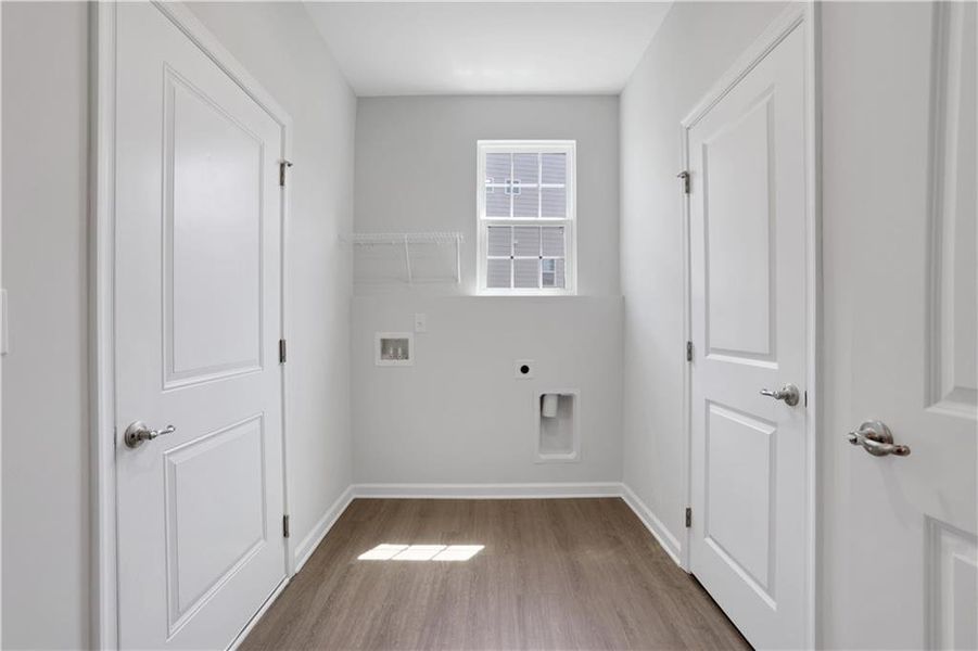 Spacious, unfurnished interior of a new home in Newberry 55+, McDonough (Image 10).