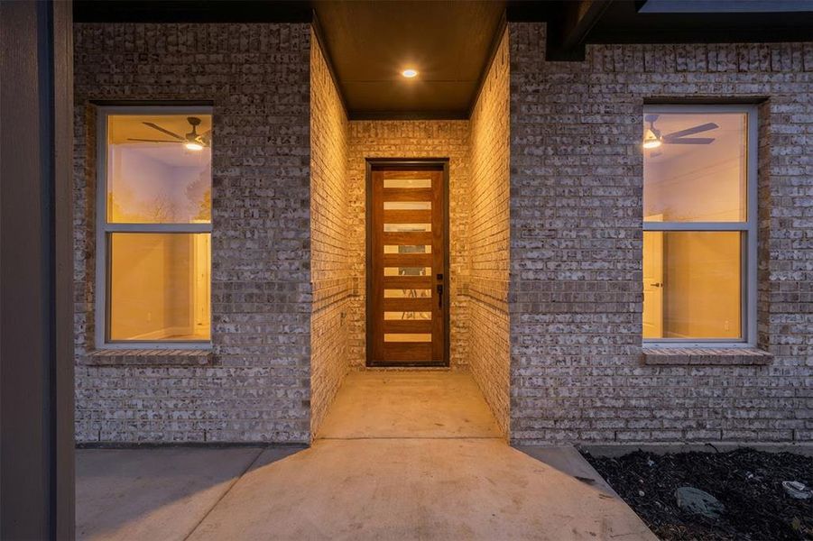 Exterior details and patio area of a home in , Grand Prairie (Image 3). Exterior details and patio area of a home in , Grand Prairie (Image 3).