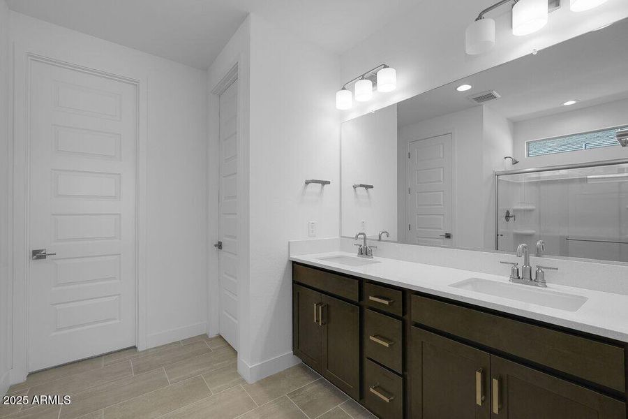 hj-az-phoenix-asante-discovery-quartz-lo