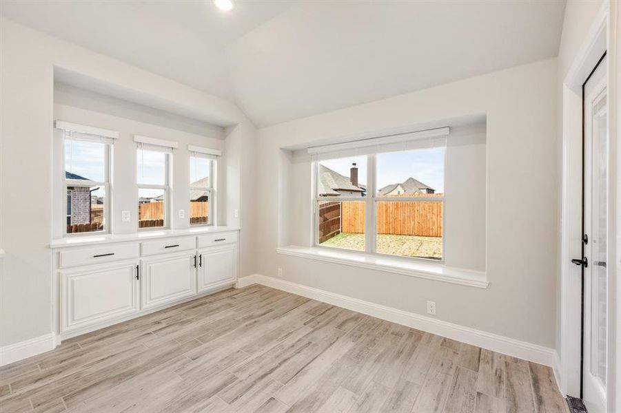 Spacious, unfurnished interior of a new home in Hayes Crossing, Midlothian (Image 30).