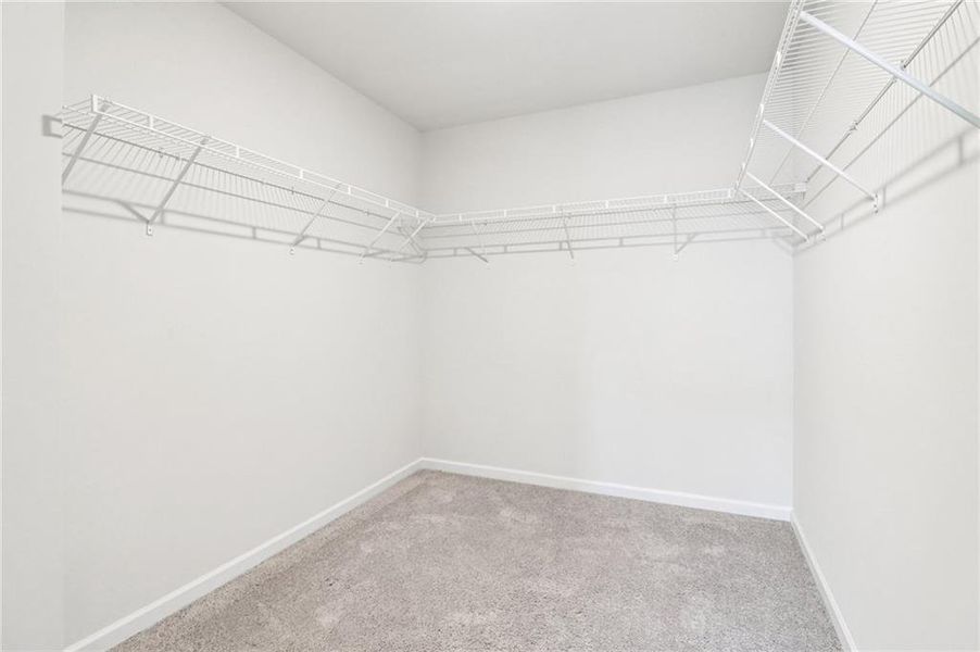 Spacious, unfurnished interior of a new home in Cambridge at Towne Center, Hoschton (Image 25).