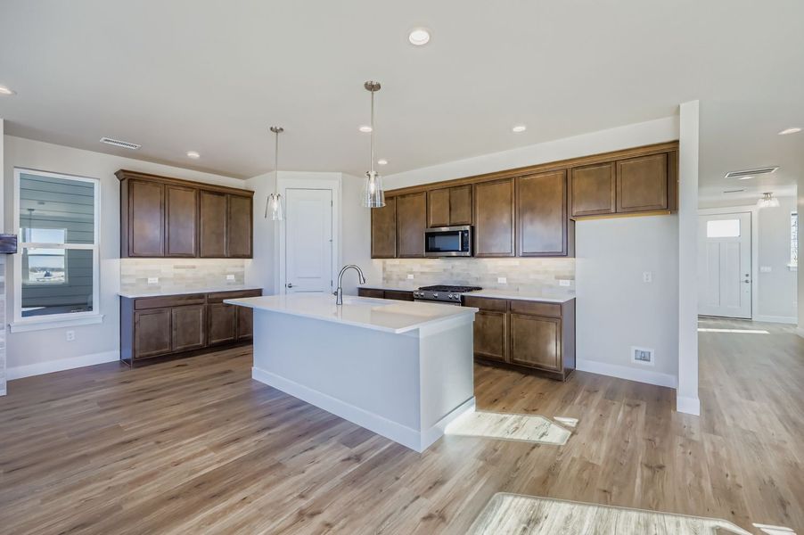 8060 Manor House - Kitchen