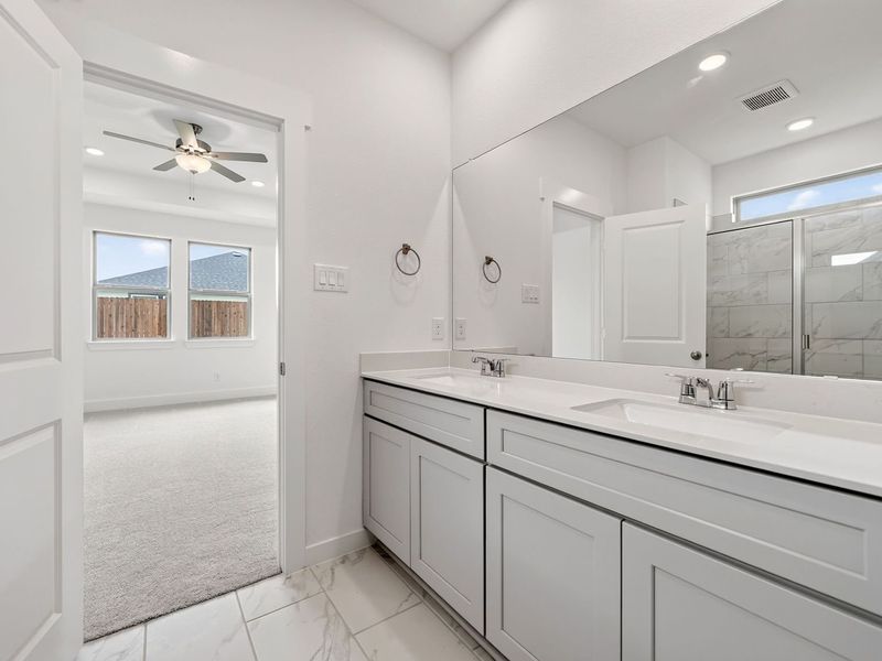 Furnished interior view inside a new home in Meadow Ridge Estates, Josephine (Image 17).