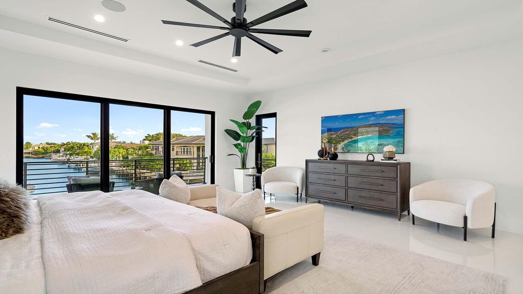 721 NE Marine Dr (25)