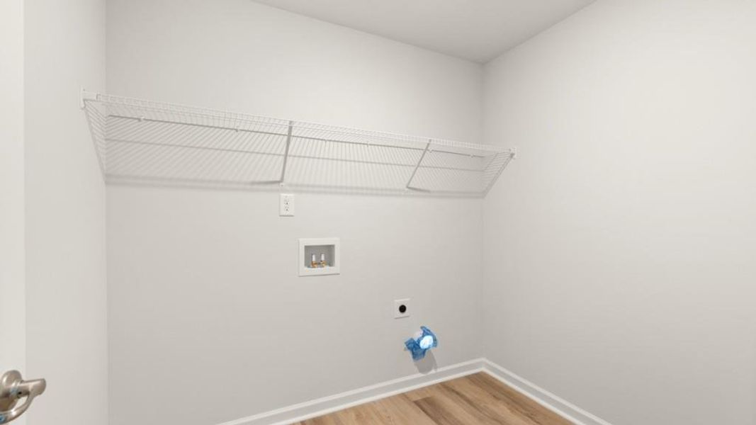 Spacious, unfurnished interior of a new home in Fairway 17 at Mirror Lake, Villa Rica (Image 30).