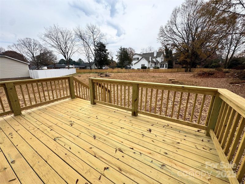 Exterior details and patio area of a home in , Gastonia (Image 3).