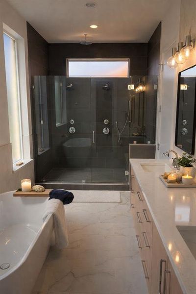 Image 8 of a home in .