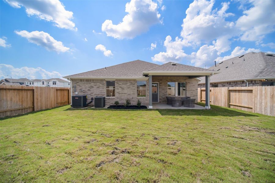 Image 5 of a home in Laurel Landing: Founders Collection.