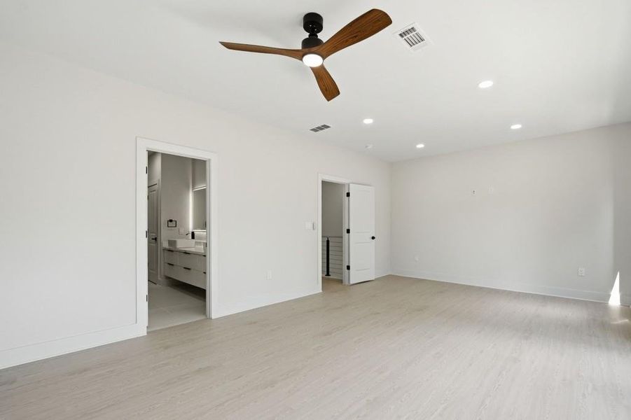 Spacious, unfurnished interior of a new home in , Decatur (Image 47).