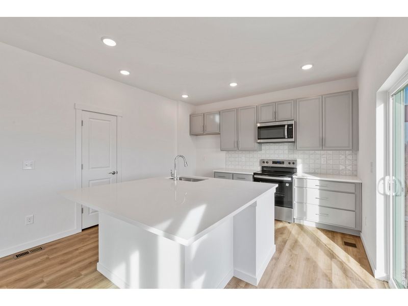 Furnished interior view inside a new home in Granary, Johnstown (Image 16).