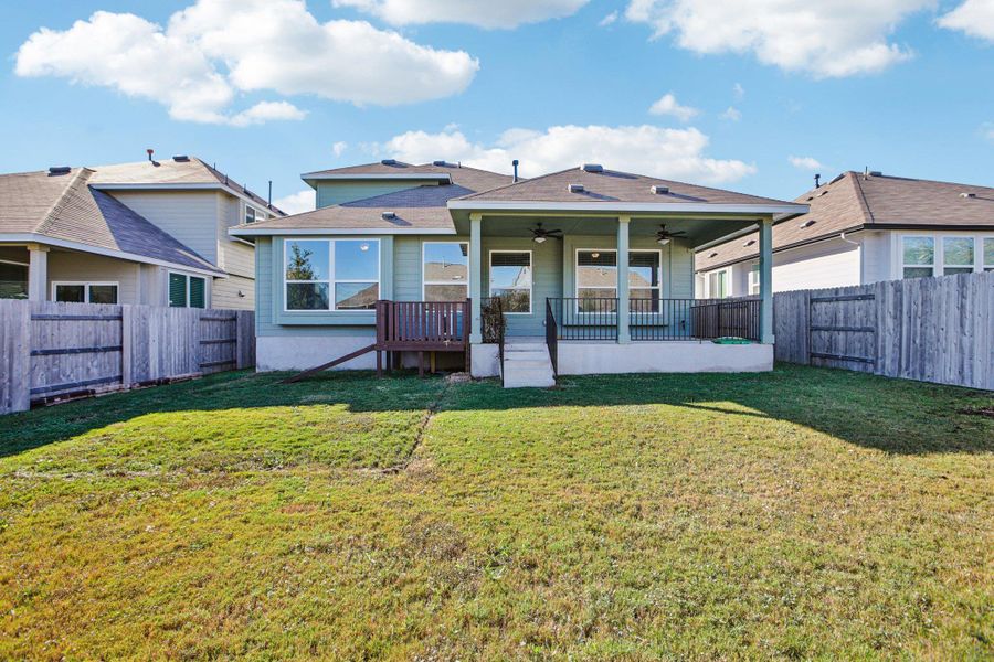 Exterior details and patio area of a home in Orchard Ridge, Liberty Hill (Image 25).