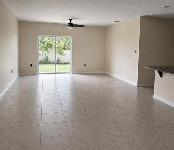 Spacious, unfurnished interior of a new home in Eagle Hammock, Eagle Lake (Image 19). Spacious, unfurnished interior of a new home in Eagle Hammock, Eagle Lake (Image 19).