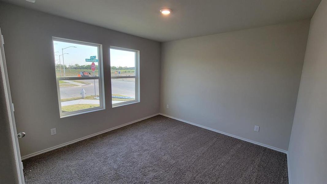 Spacious, unfurnished interior of a new home in Longhorn Estates, Fort Worth (Image 11). Spacious, unfurnished interior of a new home in Longhorn Estates, Fort Worth (Image 11).