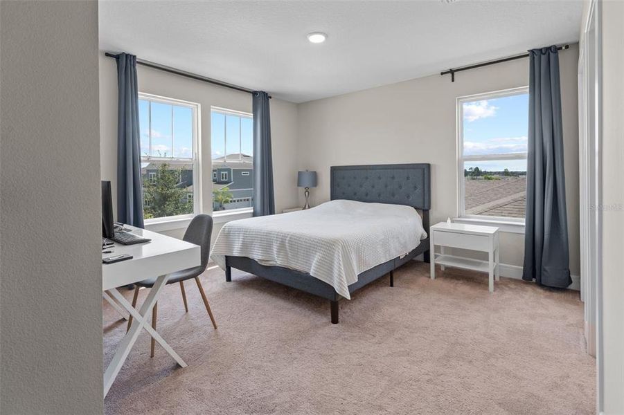 Furnished interior view inside a new home in , Montverde (Image 20).