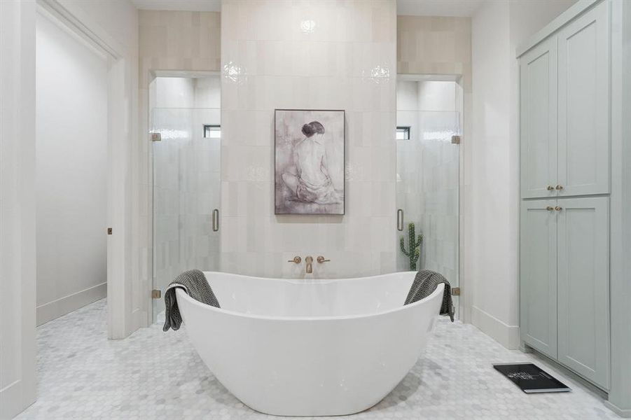 Furnished interior view inside a new home in , Abilene (Image 17).