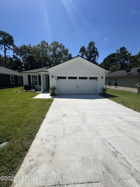 Front exterior of a new home in , Jacksonville, FL, highlighting curb appeal (Image 2). Front exterior of a new home in , Jacksonville, FL, highlighting curb appeal (Image 2).