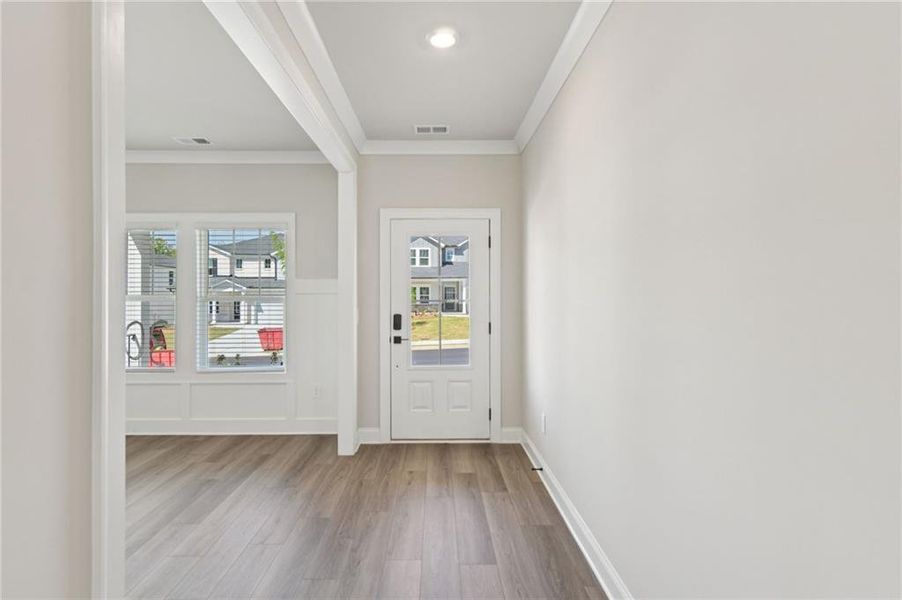 Spacious, unfurnished interior of a new home in Vines at Mill Creek - Estate Series, Braselton (Image 26).