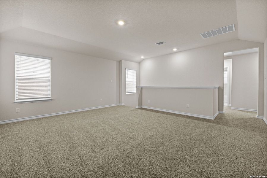 Spacious, unfurnished interior of a new home in Avenida, Converse (Image 26). Spacious, unfurnished interior of a new home in Avenida, Converse (Image 26).