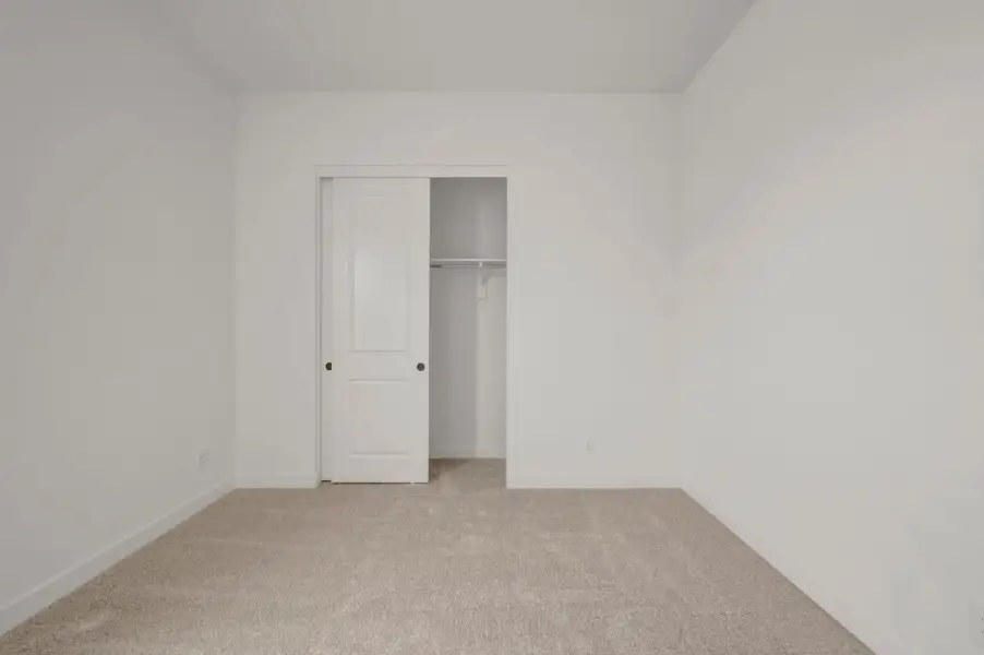 Spacious, unfurnished interior of a new home in Soleo, San Tan Valley (Image 41).