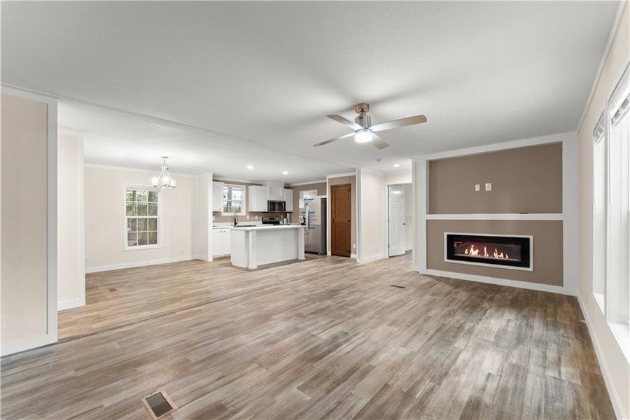 Spacious, unfurnished interior of a new home in , Homer (Image 13).