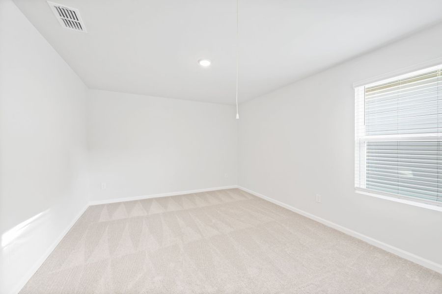 Spacious, unfurnished interior of a new home in Grand Arbor, Blythewood (Image 17).