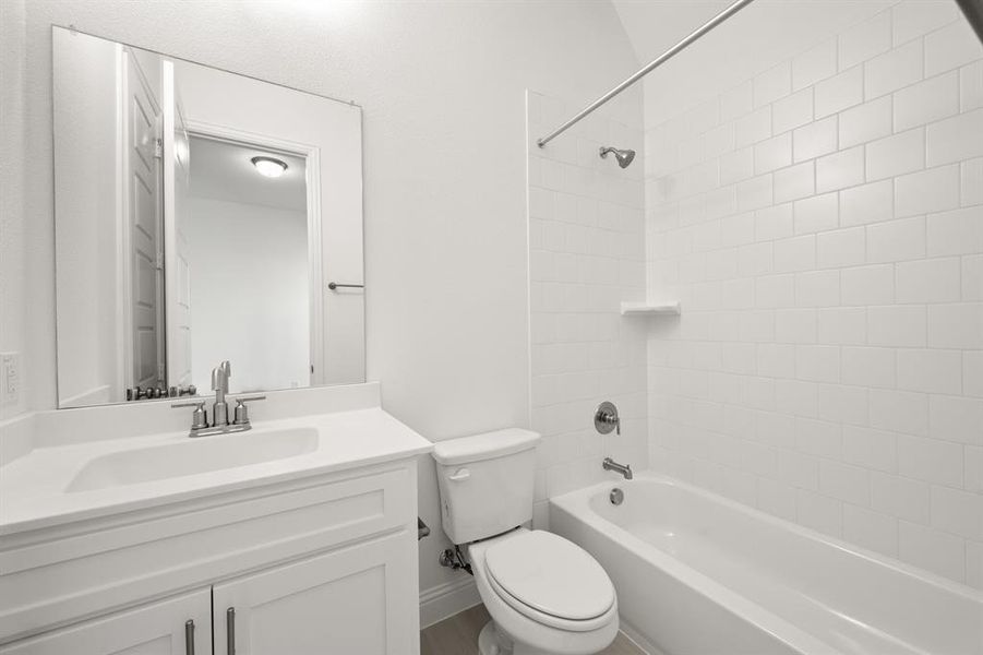 Furnished interior view inside a new home in Rockwood 90', Mansfield (Image 12).