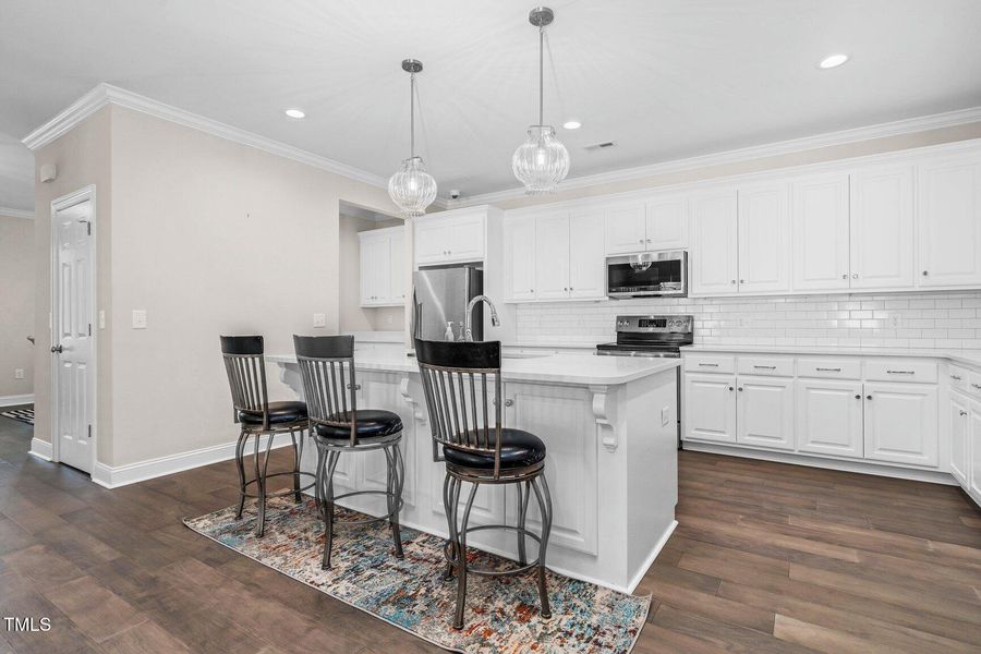 .... prep space, and oversized island