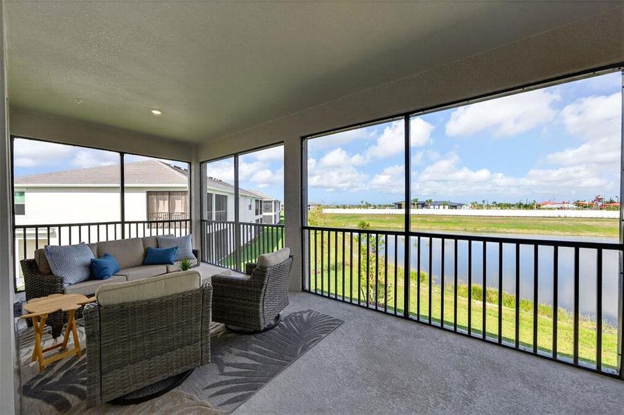 Exterior details and patio area of a home in , Venice (Image 31).
