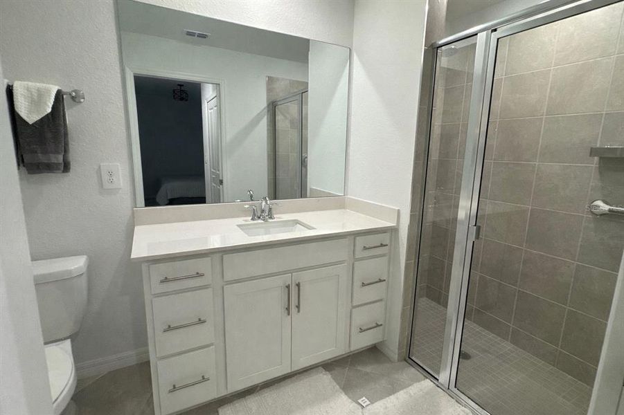 Furnished interior view inside a new home in , Bradenton (Image 5).