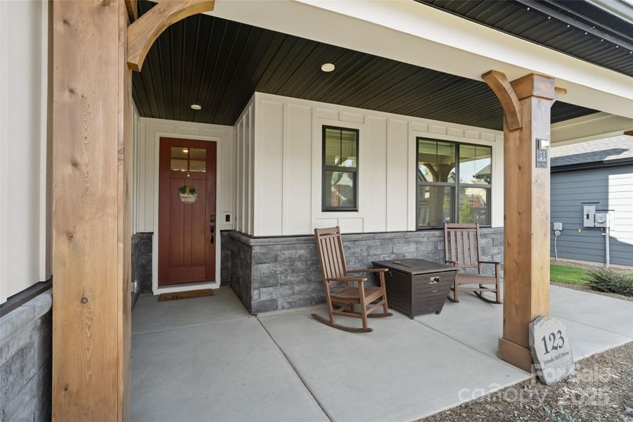 Image 34 of a home in Windell Woods.