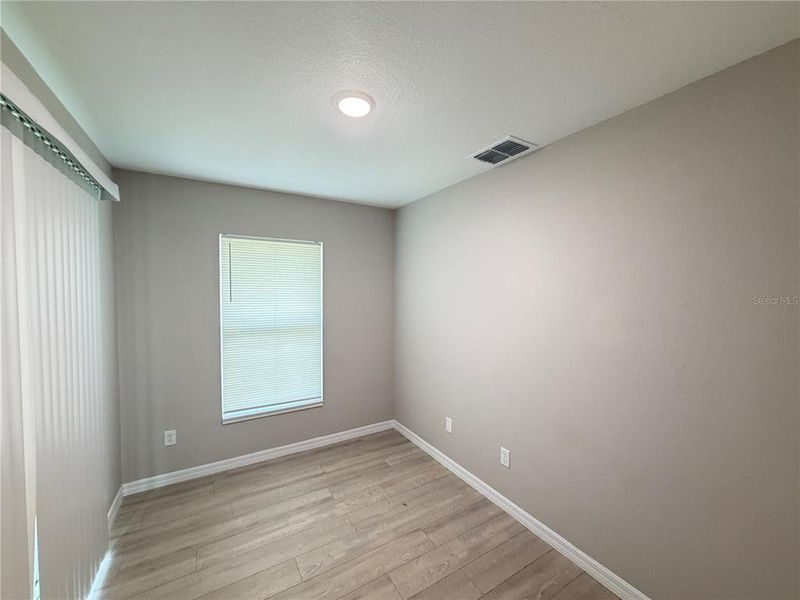Spacious, unfurnished interior of a new home in , Ocala (Image 16).