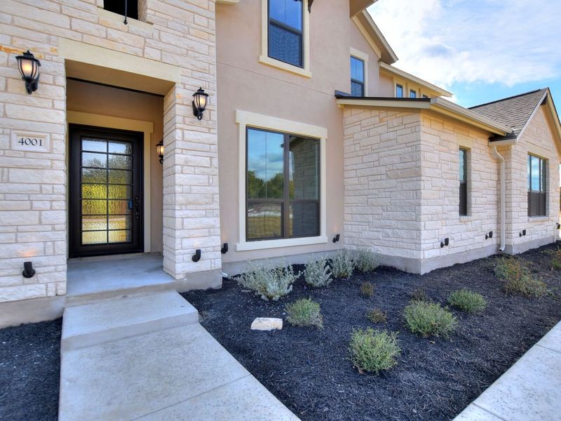 Representative exterior details of a home built from the Madera II by Giddens Homes in Scofield Farms Estates, Georgetown (Image 82).