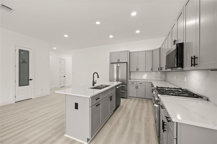 Furnished interior view inside a new home in , Dallas (Image 7).