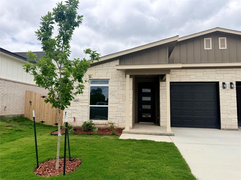 Front exterior of a new home in , Killeen, TX, highlighting curb appeal (Image 1). Front exterior of a new home in , Killeen, TX, highlighting curb appeal (Image 1).