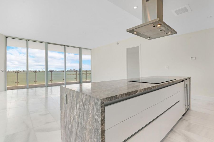 Image 43 of a home in .