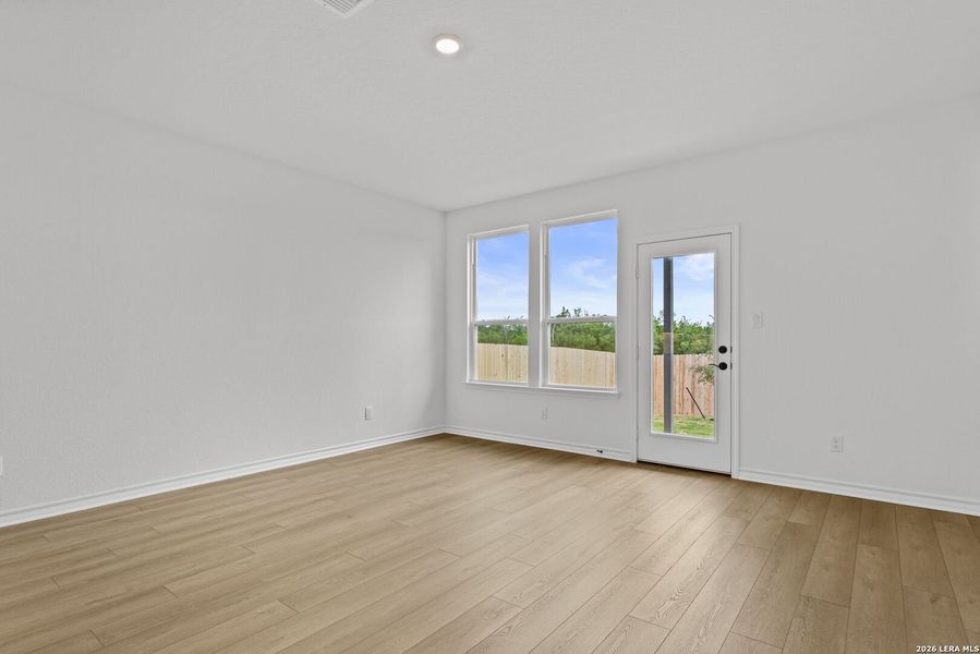 Spacious, unfurnished interior of a new home in Nopal Valley, San Antonio (Image 14). Spacious, unfurnished interior of a new home in Nopal Valley, San Antonio (Image 14).