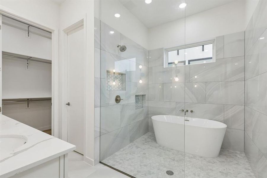 Furnished interior view inside a new home in , Dallas (Image 9).