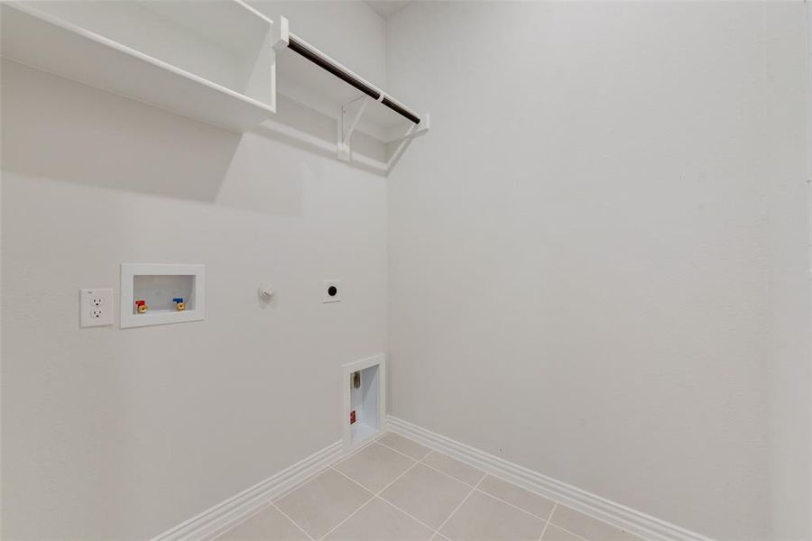 Spacious, unfurnished interior of a new home in Arbors at Legacy Hills, Celina (Image 12). Spacious, unfurnished interior of a new home in Arbors at Legacy Hills, Celina (Image 12).