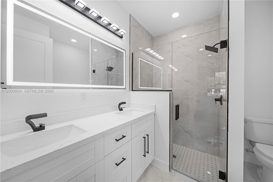 Furnished interior view inside a new home in , Lehigh Acres (Image 7).