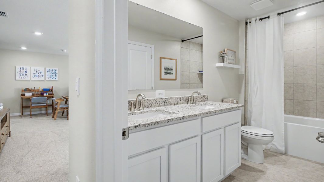 Representative furnished interior of a home built from the Carrington by Maronda Homes in Malabar Springs, Palm Bay (Image 19).
