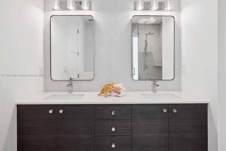 Close-up of interior finishes inside a home in , Pompano Beach (Image 22).