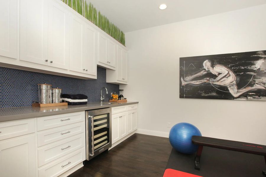 Corona gym Corona gym