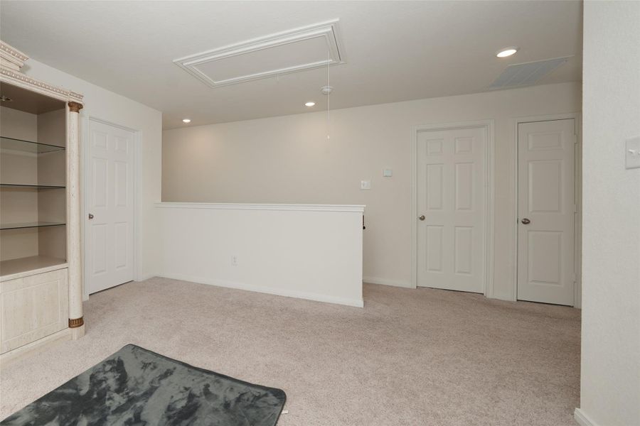 Spacious, unfurnished interior of a new home in , Katy (Image 22).