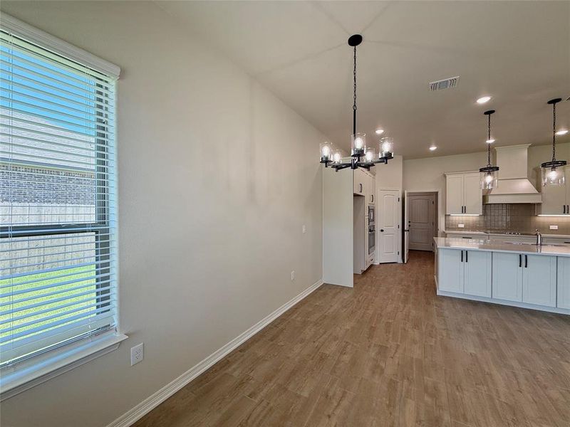 Spacious, unfurnished interior of a new home in , Lorena (Image 18).