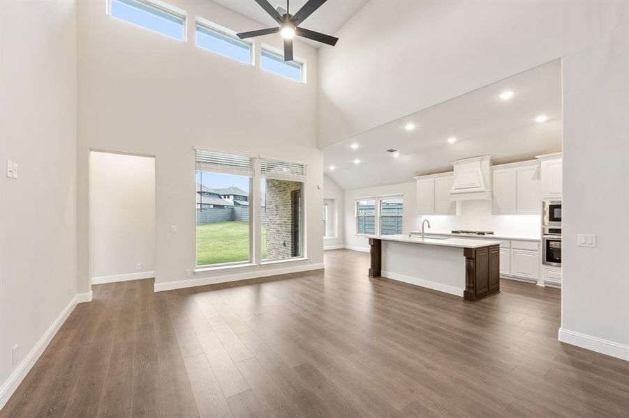 Spacious, unfurnished interior of a new home in Union Park Classic 55, Little Elm (Image 22).